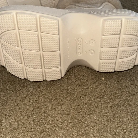 Crocs fur boots - Picture 6 of 9